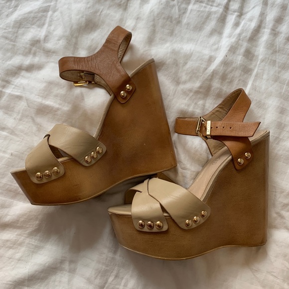 Genuine Leather ALDO wedged heels - Picture 2 of 3